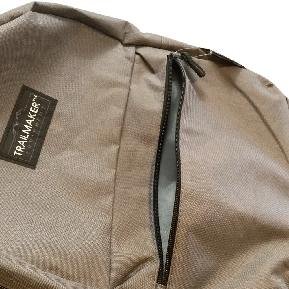NEW Trailmaker Classic‎ 17” Grey Backpack